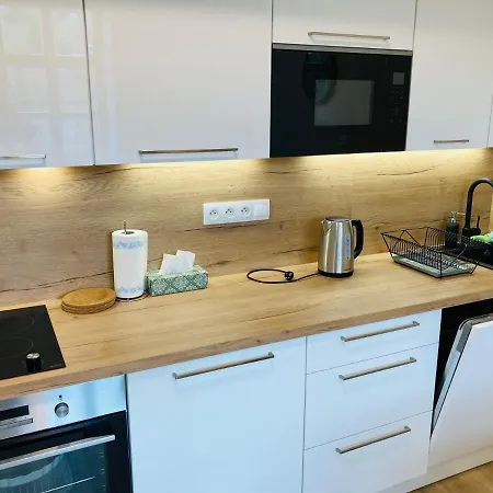 Apartman Kotel *