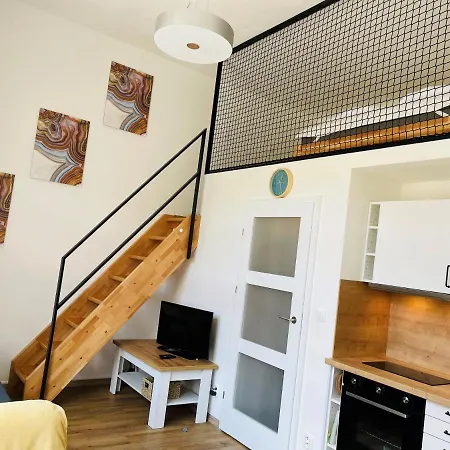 Kotel Apartment